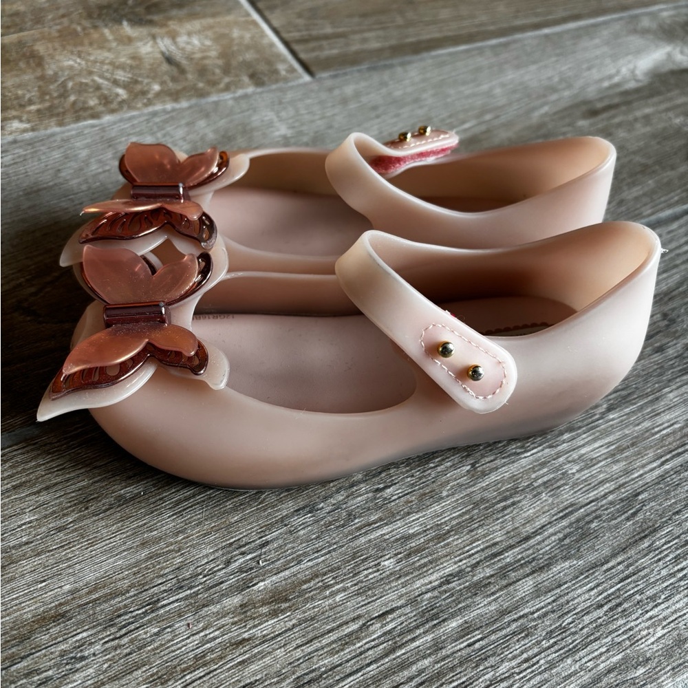 Mini Melissa Kids' Apricot Butterfly Dress Shoes Size 10 - Picture 2 of 6